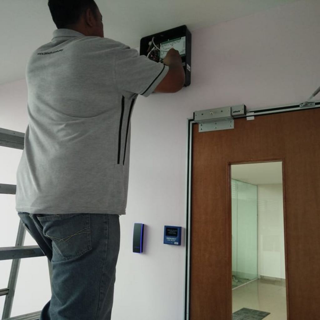 card access isntallastion and ser